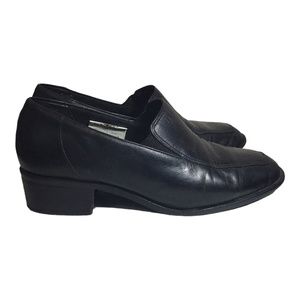 Venetian Collection Foot Levelers Leather Booties